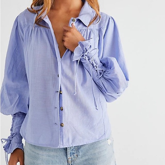 Free People Kiss Kiss Button Up Blouse NWOT - Picture 2 of 2